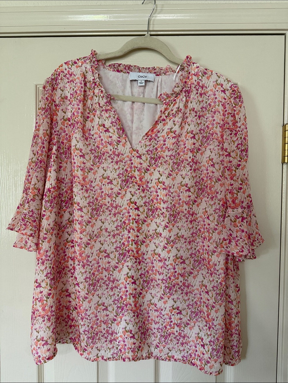 CeCe 2X Pink Floral Flutter Elbow Sleeve Ruffle Neck Blouse